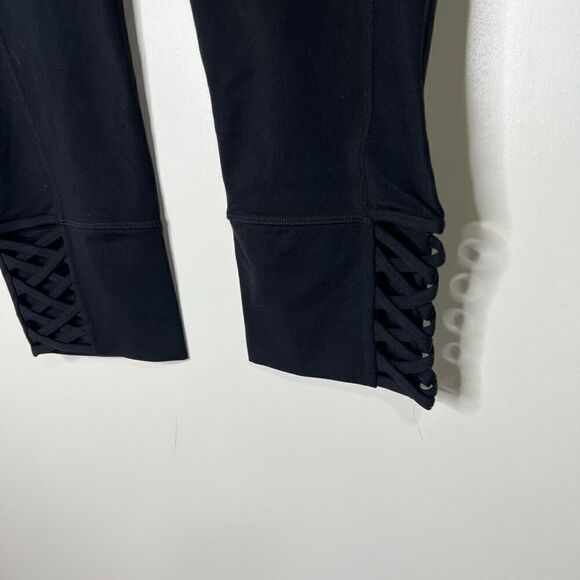 Athleta Black Crop Aerobic Workout Pants Criss Cross Sz XL - Picture 4 of 9